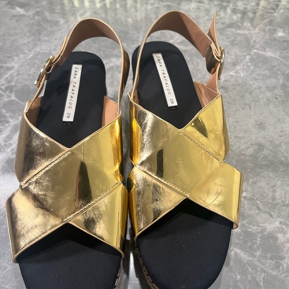 Zara Women Metallic Gold Black Espadrille Platform Sandals Size EU 39/ US 8 - Picture 1 of 5